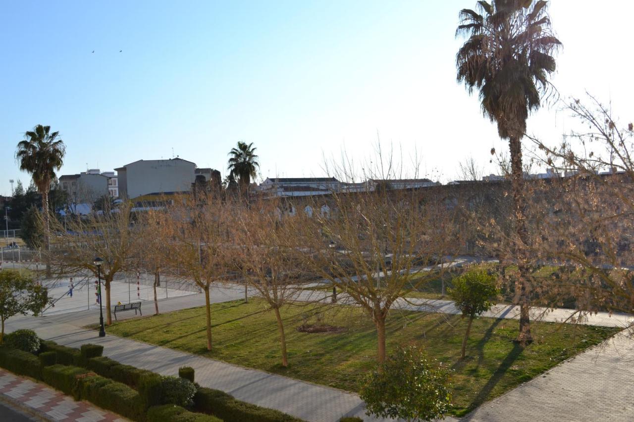 Apartamento Acueducto, Tres Dormitorios Y Parking Gratis Μέριδα Εξωτερικό φωτογραφία
