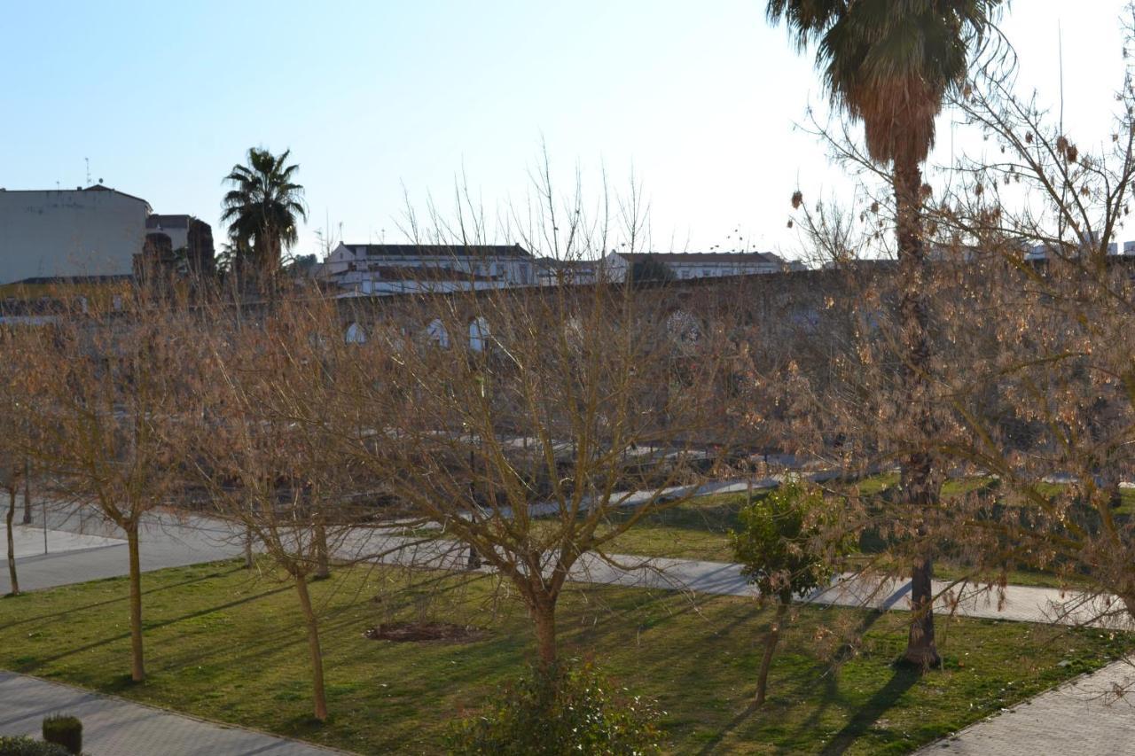 Apartamento Acueducto, Tres Dormitorios Y Parking Gratis Μέριδα Εξωτερικό φωτογραφία